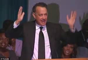 tom hanks tells touching anecdote at michael clarke duncan s funeral daily mail online