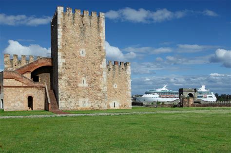 fortaleza ozama fortress santo domingo