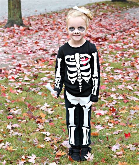diy  skeleton costume    printable stencil halloween
