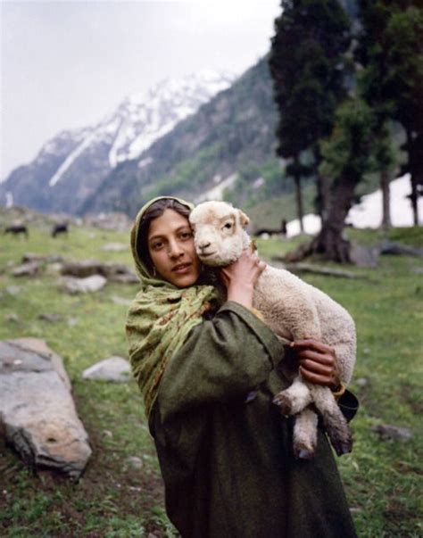 meesha holley kashmiri girl with lamb mamiya 7 kodak portra iso 100 ©mhp 2014 people in