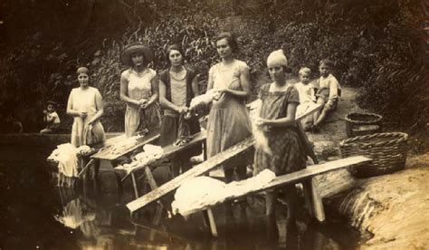 historias  vale  cai  mulheres lavavam roupa nos rios  arroios