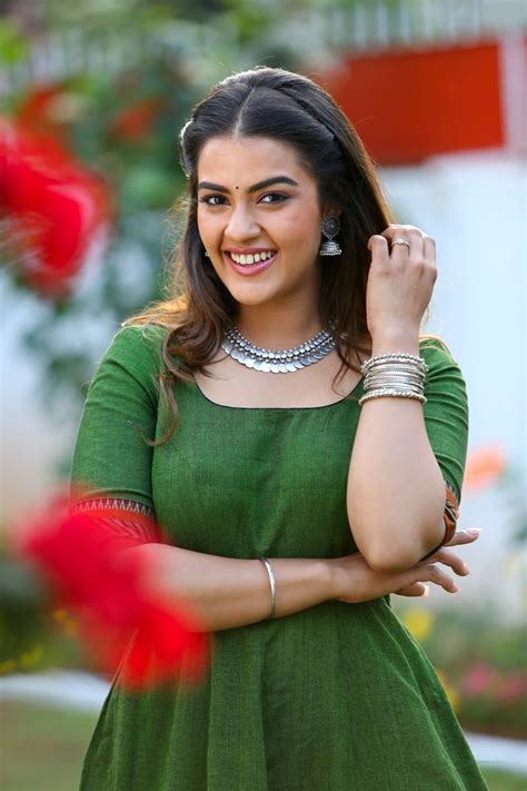 Beauty Galore Hd Kavya Thapar Simple And Sweet Look In Green Indian Dress