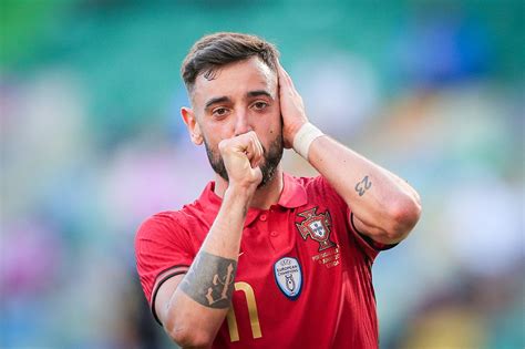 bruno fernandes claims  dont feel tired   minutes