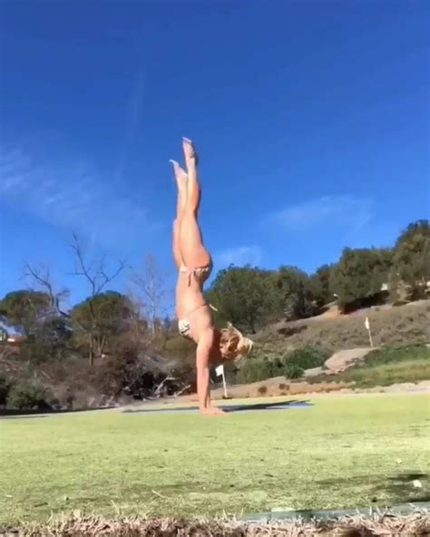 Britney Spears Doing Yoga Outdoors In A Bikini Hd Porn 12 Xhamster