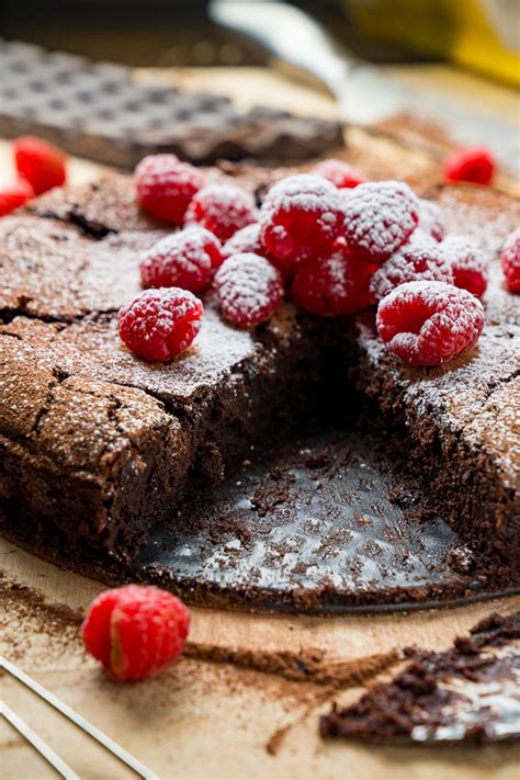 chocolate flourless cake    perfect recipes