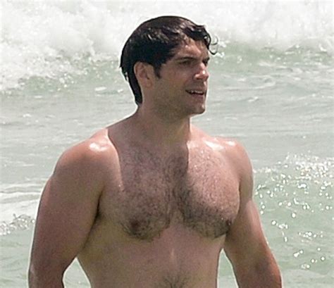 henry cavill nude sex scenes and hot shirtless beach photos