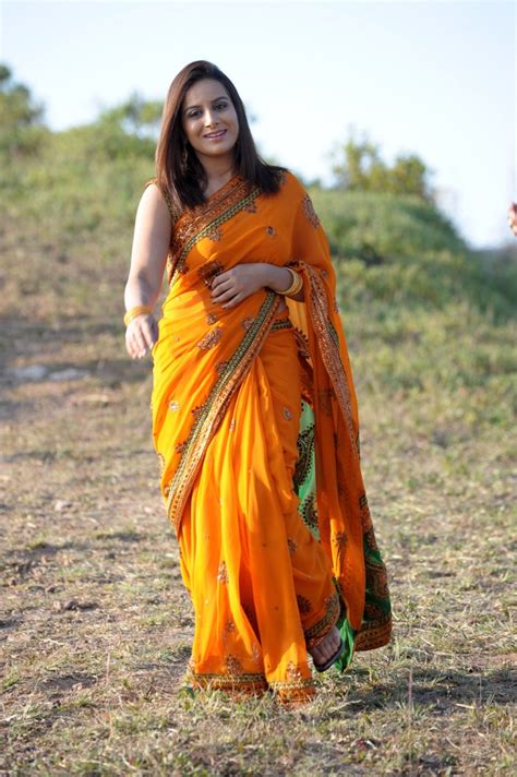 pooja gandhi latest hot unseen photos ~ film actressmalayalam film actress tamil film actress