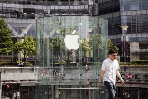 apple store future locations worldwide iphone maker plans china asia