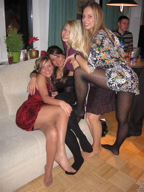 party girls in their pantyhose pantyhose feet pinterest girls sexy legs and legs
