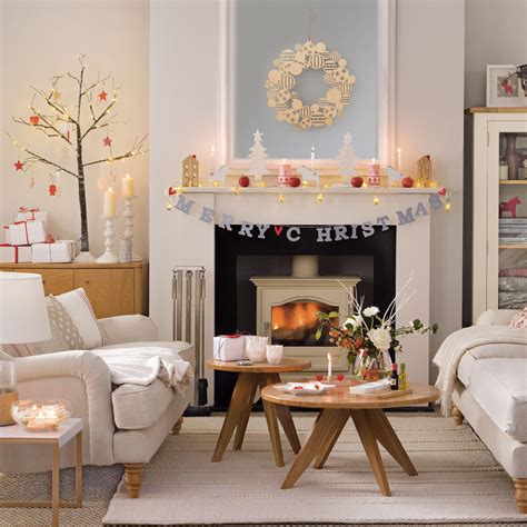 budget christmas decorating ideas   high impact  cost christmas