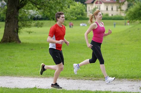 young couple jogging  park  morning health  fitness allulose