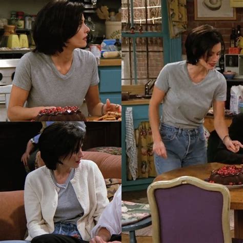 Monica Geller S Most Iconic Outfits Friend Outfits