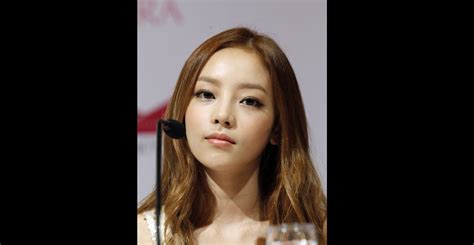 Singer Goo Hara’s Death Shines Light On Harassment In The Cutthroat K