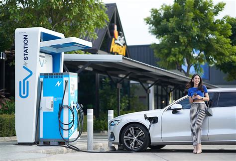 ptt  install  ev charging units  petrol stations   fl asia
