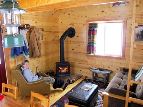 skids  wi simple cabin small cabin interior