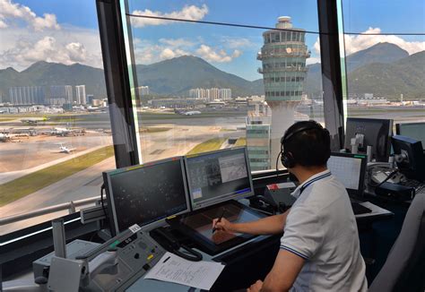 air traffic system  holding mode  standard