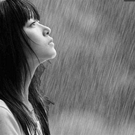 sad anime girl crying   rain