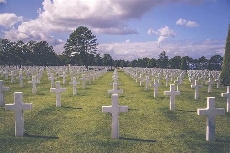 photo graveyard military cemetery war  image  pixabay