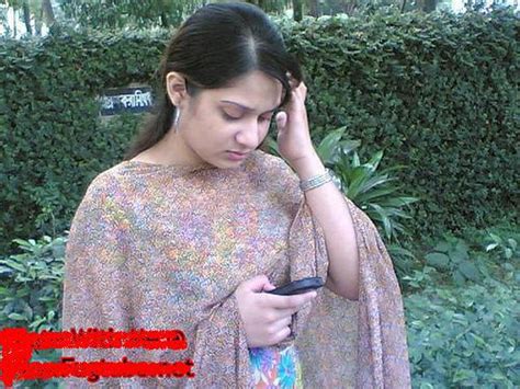 hot indian actress wallpaper pakistani village girls wallpapera