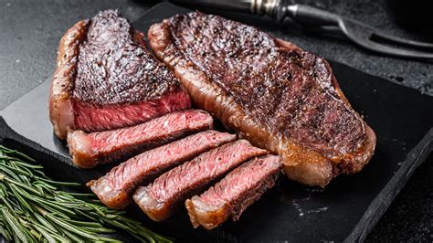 What Happens If You Eat Red Meat Every Day