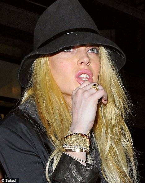what have you done lindsay lohan goes trout pout as she shows off