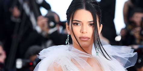 People Are Body Shaming Kendall Jenner S Recent Bathing