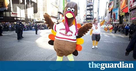 thanksgiving day parade in new york in pictures life and style