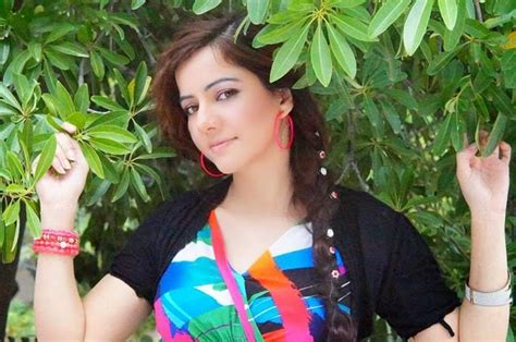 Rabi Pirzada Latest New Pictures 2014
