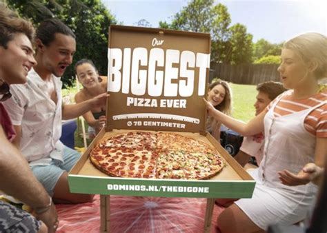 de big  een enorme pizza komt naar nederland snacknieuws