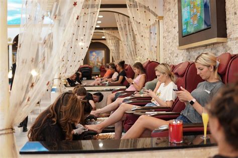 relaxing  style  anthony vince nail spa  premier nail care salon
