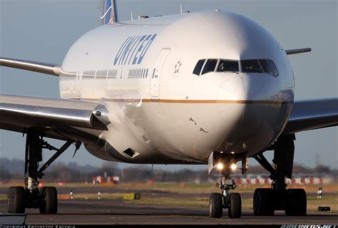 boeing  er united airlines aviation photo  airlinersnet