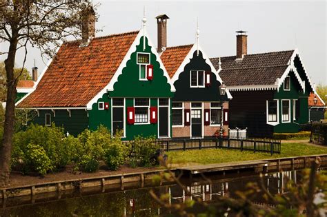 traditional dutch houses royalty  stock   pictures    commercial