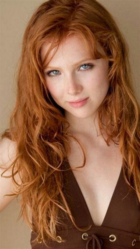 49 hot pictures of molly c quinn are just too yum for her fans