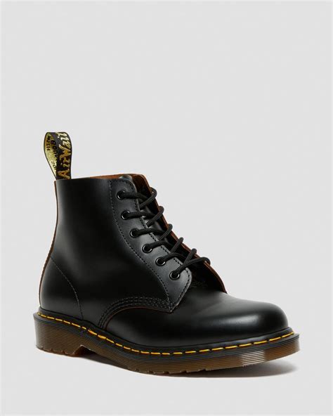 dr martens boots vintage  leather ankle boots black quilon black quilon womensmens