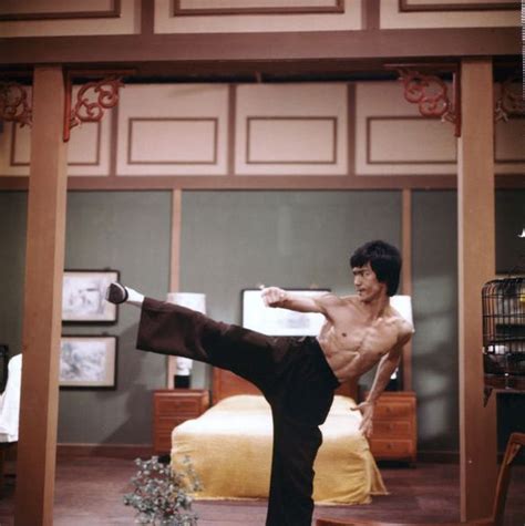 the green hornet photo gallery 03 in 2020 bruce lee