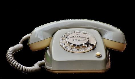 oude telefoons gezocht kliknieuws