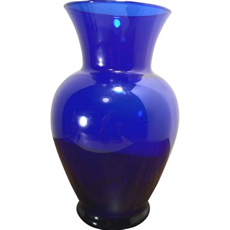 Vintage Blue Glass Vase From Timelesstokensde On Ruby Lane