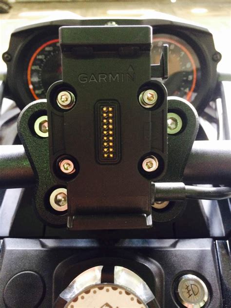 spyder  gps mount lg    lamonster