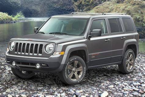 jeep patriot  sale pricing features edmunds