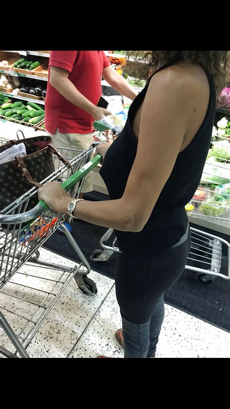 Huge Nipples At Grocery Store 7 Pics Xhamster