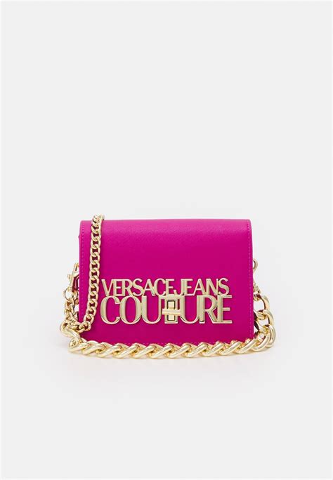 versace jeans couture range logo lock sketch bags umhängetasche