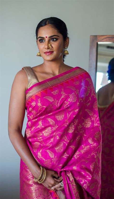 lakshmi priya being indian in saree♥️ in 2019 indian beauty saree indian beauty indian dresses