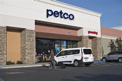 petco stops selling electronic shock collars news petproductnewscom