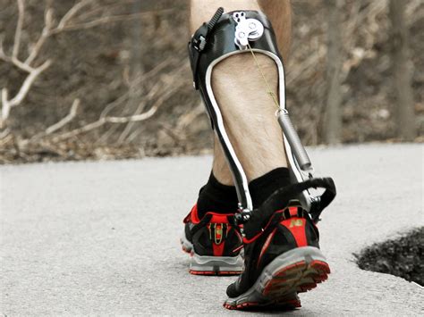 scientists develop mechanical spring loaded leg brace  improve