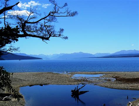lake te anau   south island   zealand   flickr