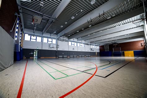 modernisierung einer sporthalle  schluechtern ags architekten