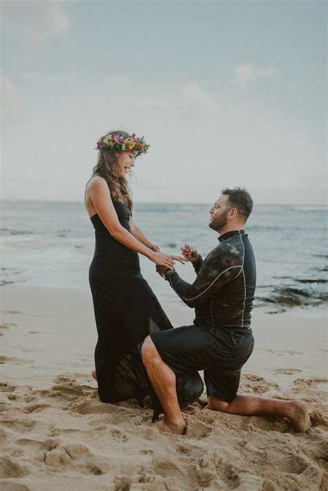 Surprise Beach Proposal In Hawaii Chelsea Abril Photography Beach