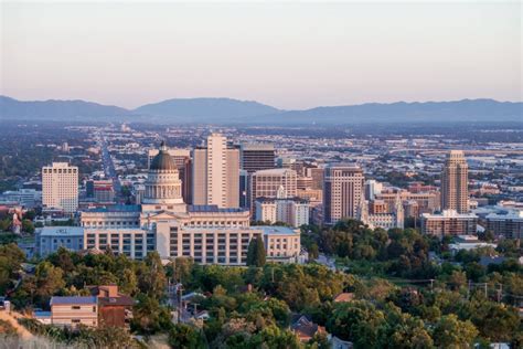 booming salt lake city   manage  growth cities  news