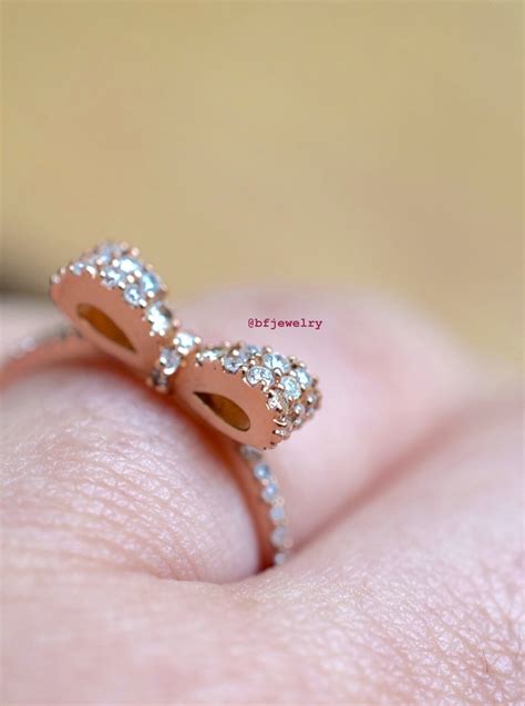 sale diamond bow ring   color gold  matching