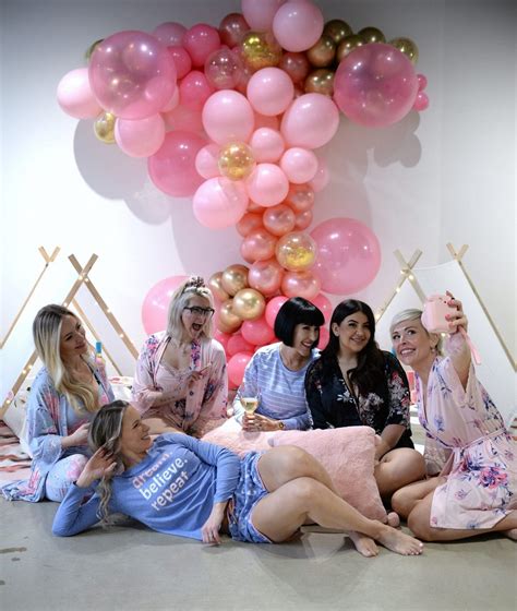 Girls Night In How To Throw The Ultimate Grown Up Sleepover – The